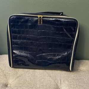 Estée Lauder Makeup Cosmetic Case Navy Blue Faux Crocodile